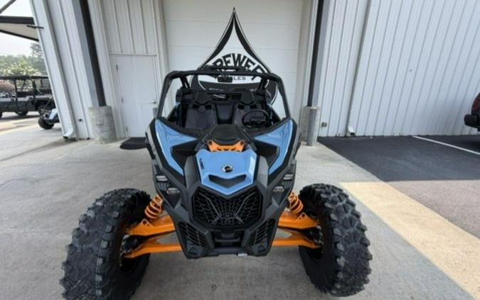 2026 Can-Am® Maverick X3 RS Turbo Scandi Blue & Orange Crush