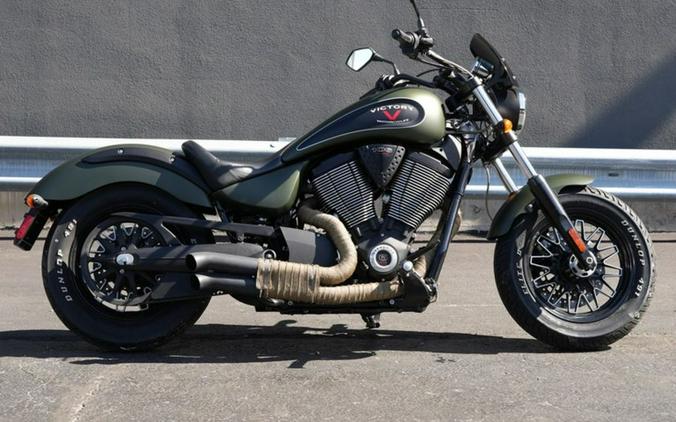 2016 Victory Motorcycles Gunner Suede Green Metallic with Black