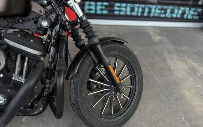 2013 Harley-Davidson® XL883N - Sportster® Iron 883™