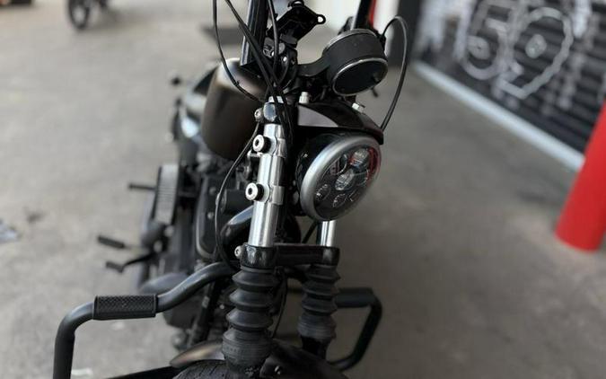 2013 Harley-Davidson® XL883N - Sportster® Iron 883™