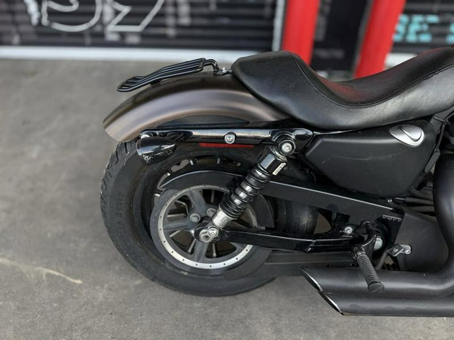 2013 Harley-Davidson® XL883N - Sportster® Iron 883™