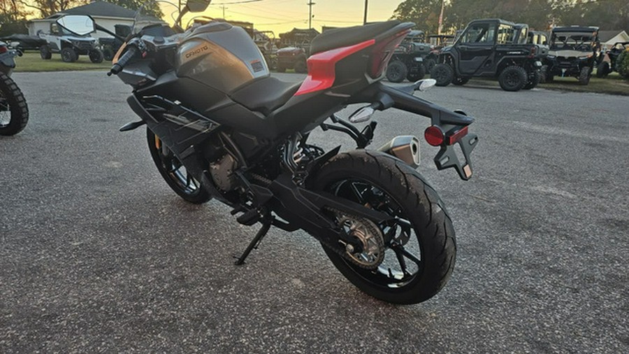 2026 CFMOTO SS 300