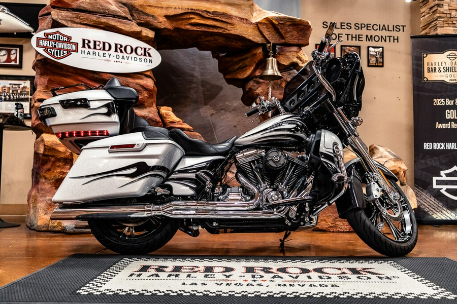 2015 Harley-Davidson CVO Street Glide