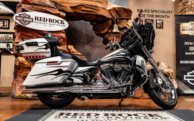 2015 Harley-Davidson CVO Street Glide