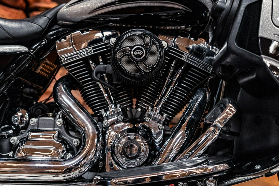 2015 Harley-Davidson CVO Street Glide