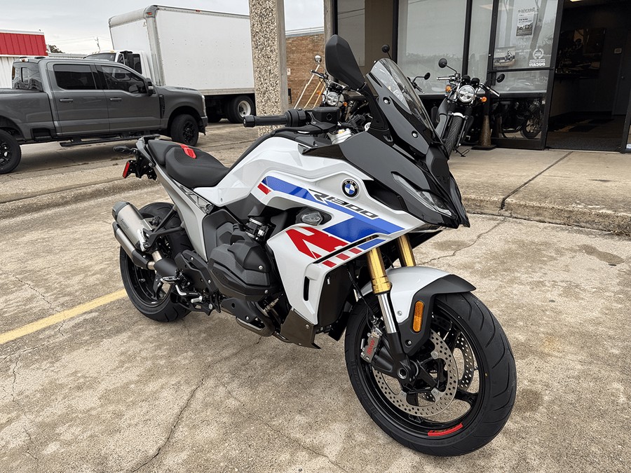 2026 BMW R1300RS