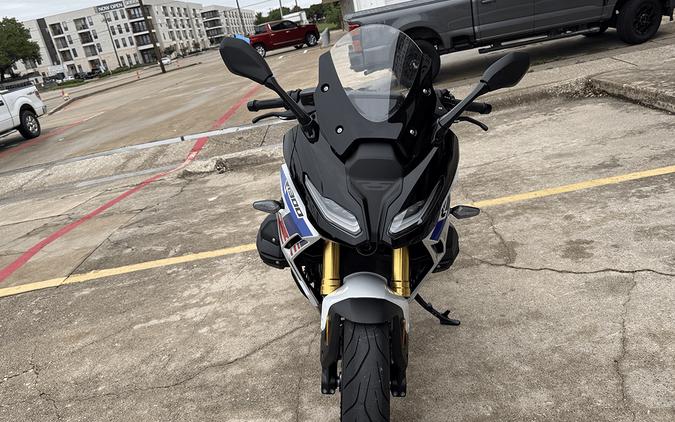 2026 BMW R1300RS
