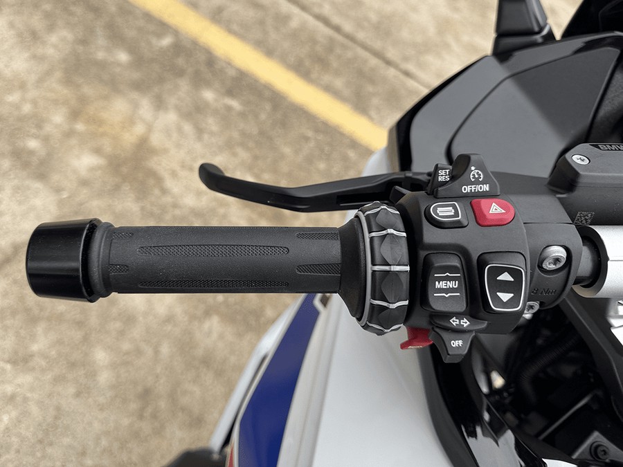 2026 BMW R1300RS