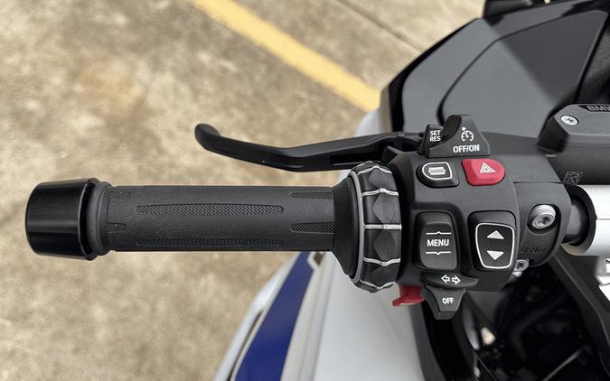 2026 BMW R1300RS