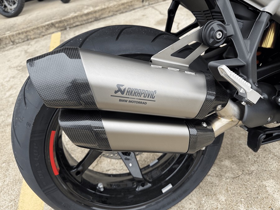 2026 BMW R1300RS