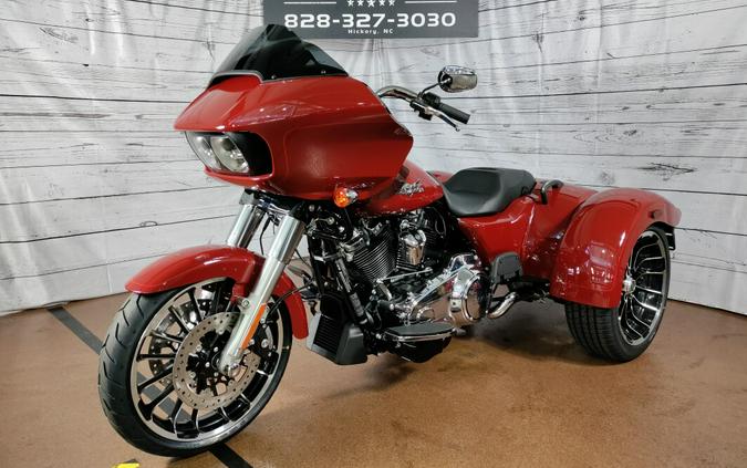 2024 Harley-Davidson Road Glide 3 Red Rock