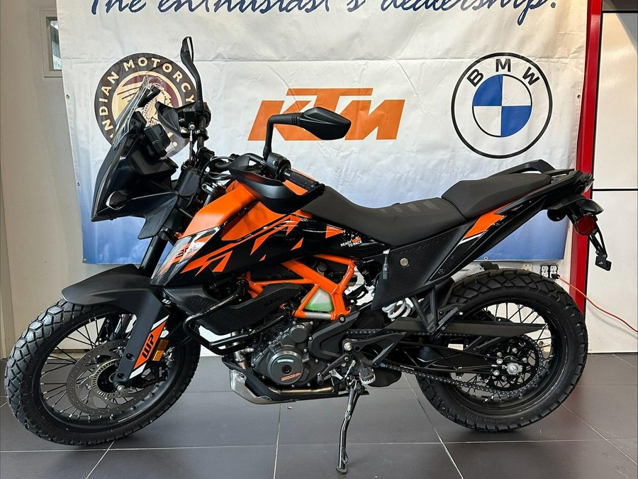 2024 KTM Adventure 390