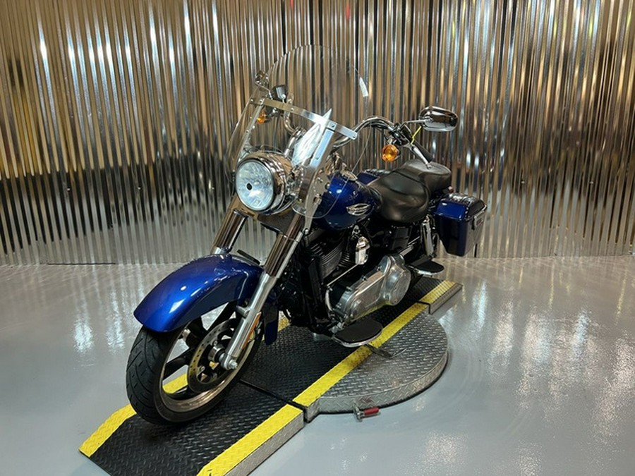 2015 Harley-Davidson FLD - Dyna Switchback