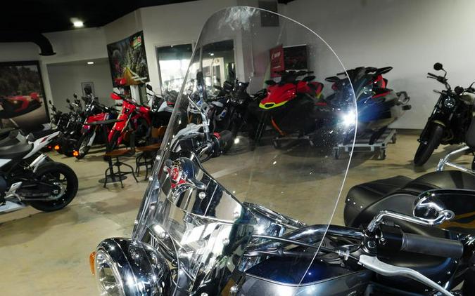 2025 Kawasaki Vulcan® 900 Classic LT