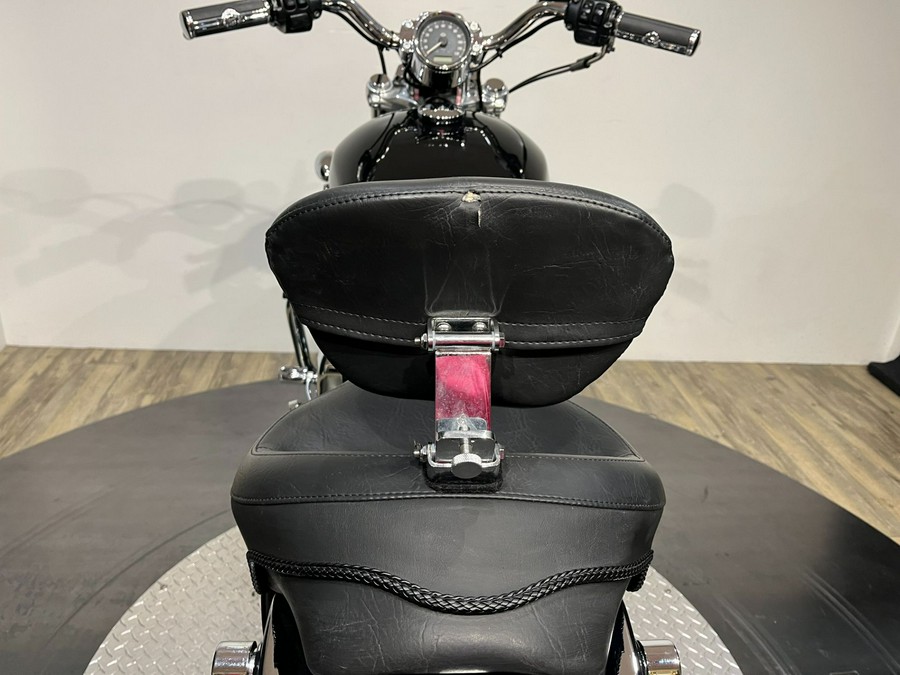 2014 Harley-Davidson 1200 Custom