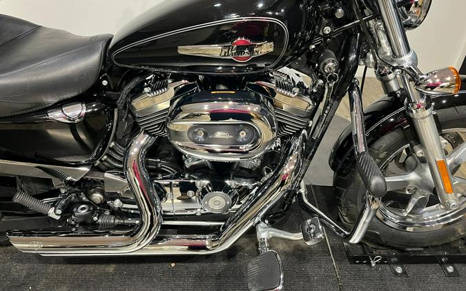 2014 Harley-Davidson 1200 Custom