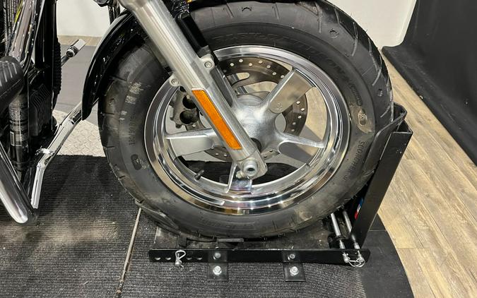 2014 Harley-Davidson 1200 Custom