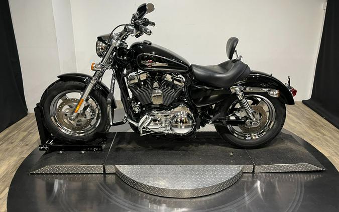 2014 Harley-Davidson 1200 Custom