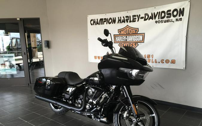 Road Glide®
