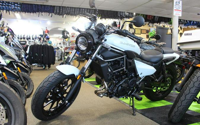 2024 Kawasaki Eliminator® Pearl Storm Gray