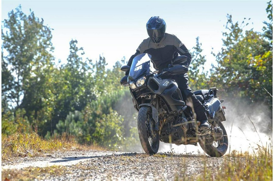 2023 Yamaha Super Ténéré ES