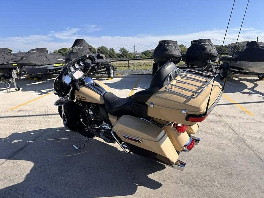 2014 Harley-Davidson® FLHTK - Electra Glide® Ultra Limited