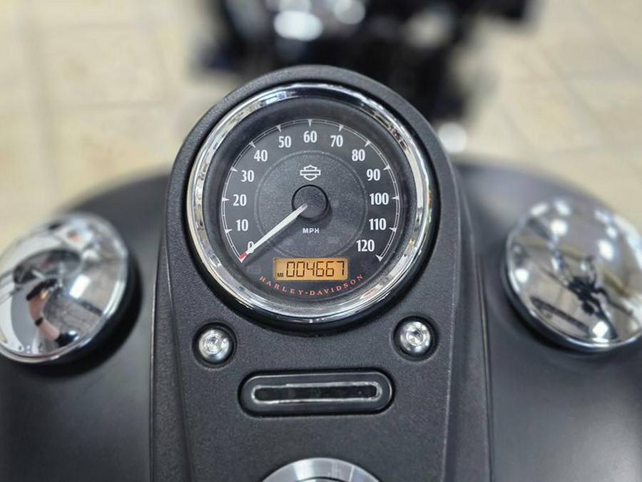 2017 Harley-Davidson® FXDB - Street Bob®