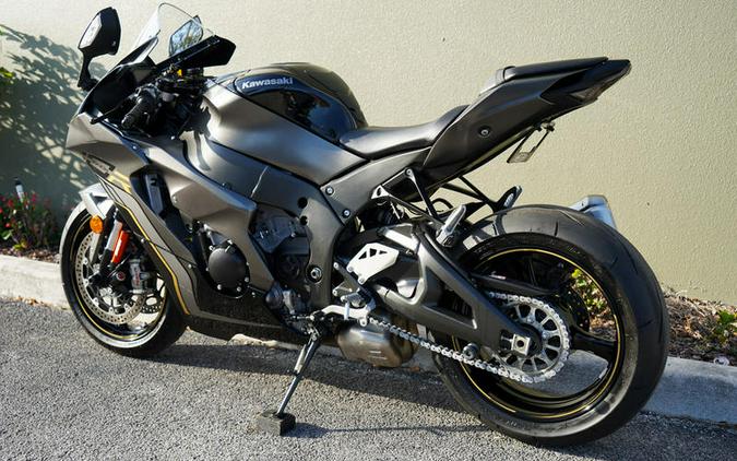 2023 Kawasaki Ninja® ZX™-10R