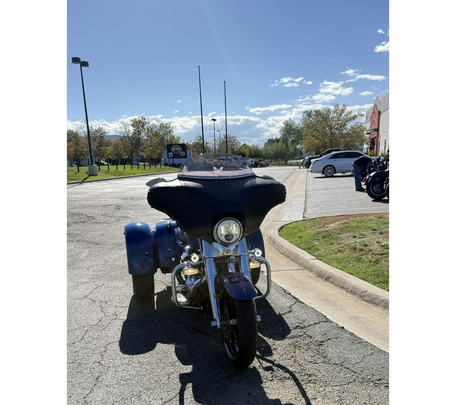 2015 Freewheeler FLRT