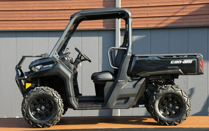 2024 CAN-AM DEFENDER XT HD9