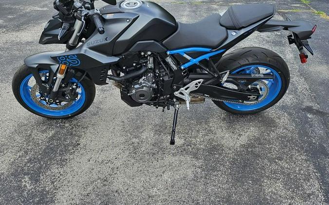 2024 Suzuki GSX-8S