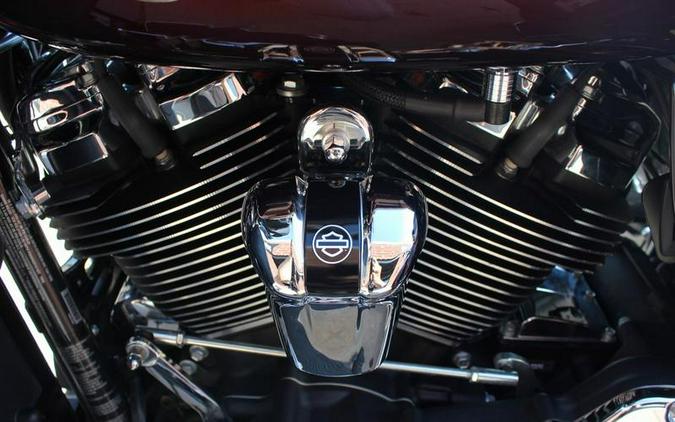 2019 Harley-Davidson® FLHTCUTG - Tri Glide® Ultra