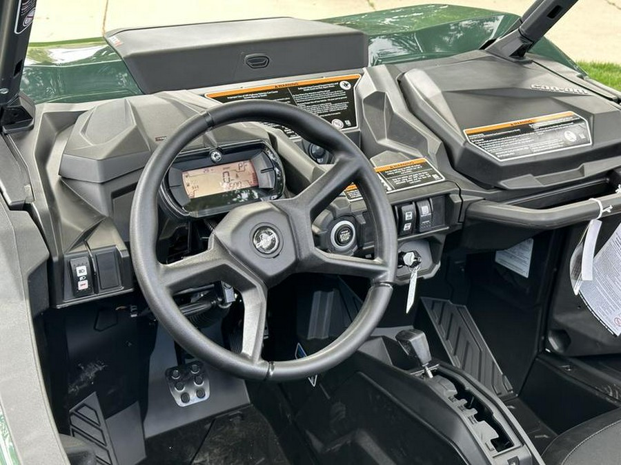 2023 Can-Am® Commander MAX DPS