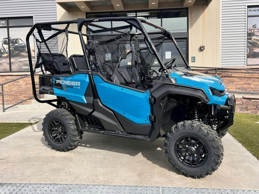 2025 Honda® Pioneer 1000-5 Deluxe