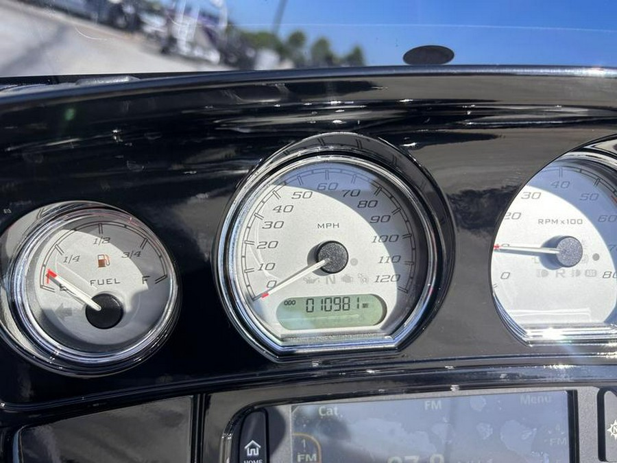 2017 Harley-Davidson® FLHXS - Street Glide® Special