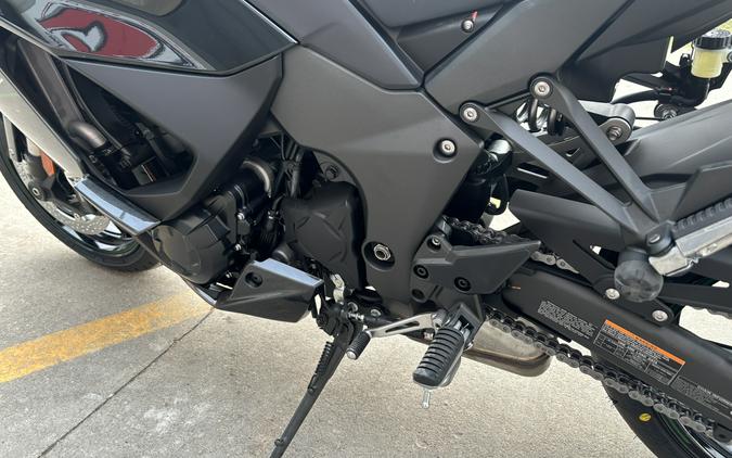 2025 Kawasaki Ninja 1100SX ABS