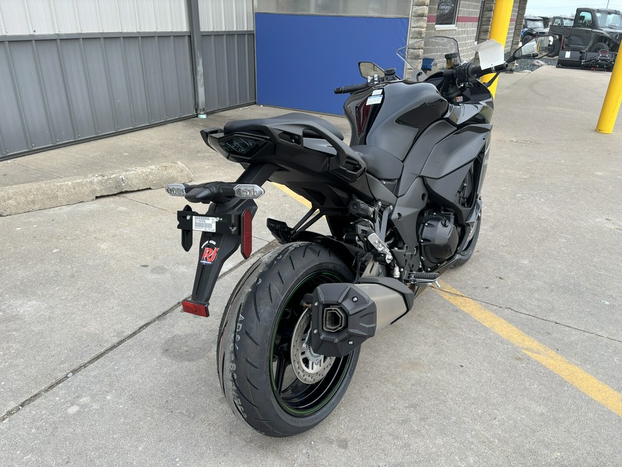 2025 Kawasaki Ninja 1100SX ABS