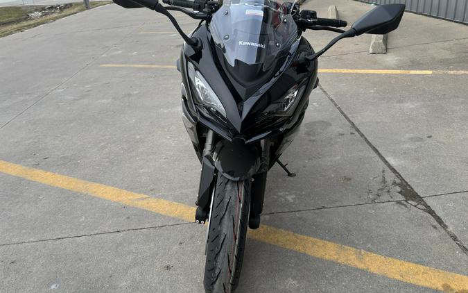 2025 Kawasaki Ninja 1100SX ABS