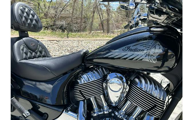 2017 CHIEFTAIN, THUNDER BLK PEARL, 49ST Base - Indian Motorcycle