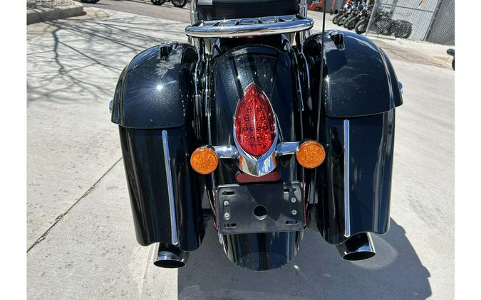 2017 CHIEFTAIN, THUNDER BLK PEARL, 49ST Base - Indian Motorcycle