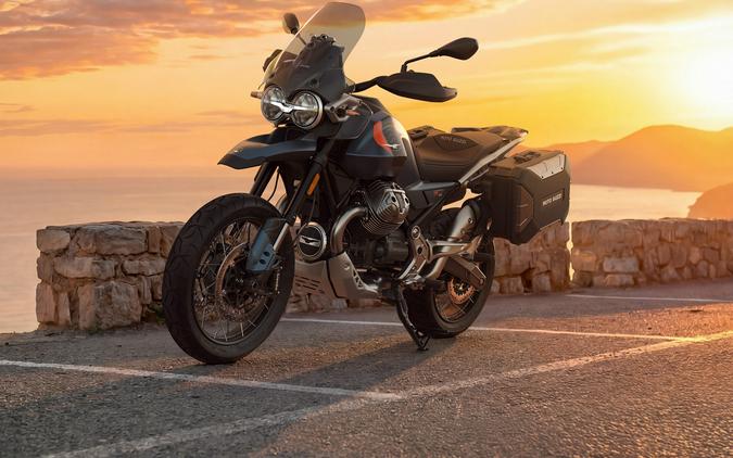 2027 Moto Guzzi V85 TT Travel