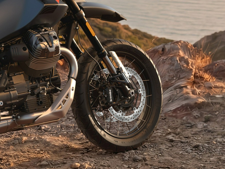 2027 Moto Guzzi V85 TT Travel