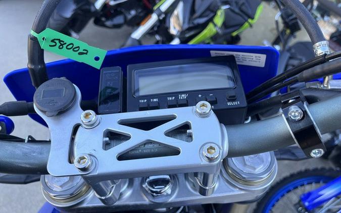 2023 Suzuki DR-Z 400SM