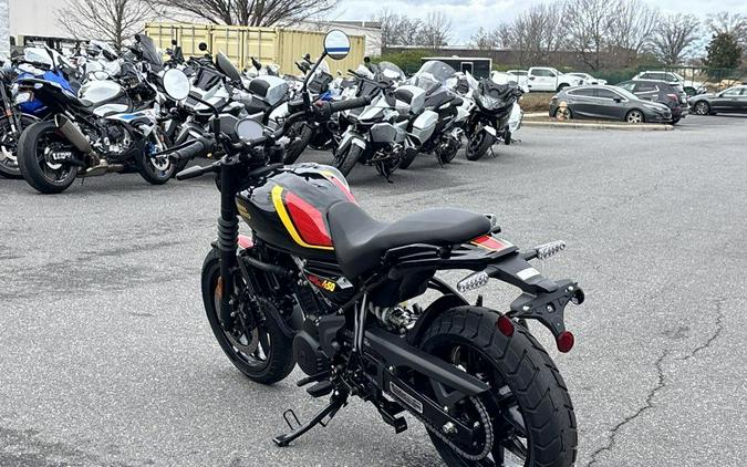 2026 Royal Enfield Guerrilla 450 Playa Black