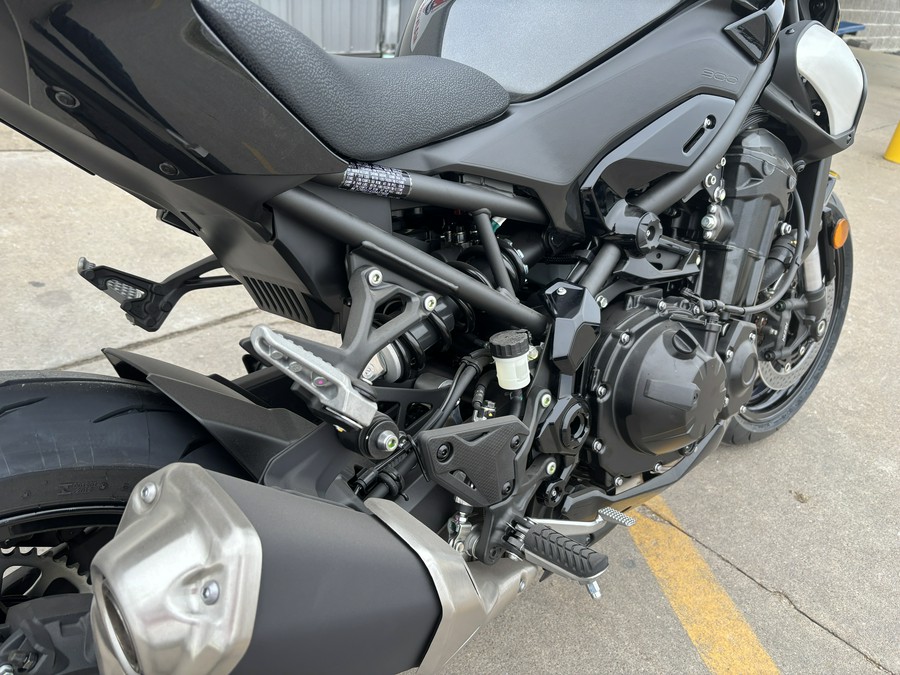 2025 Kawasaki Z900 ABS
