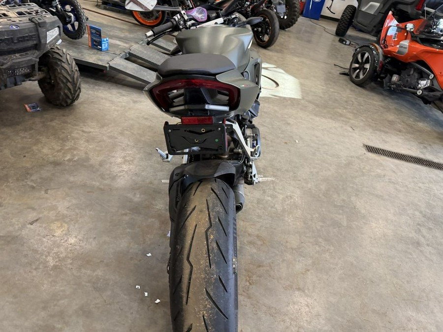 2023 Ducati Streetfighter V2 Storm Green