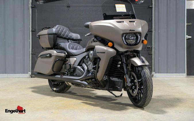 2025 Indian Motorcycle Roadmaster® PowerPlus Dark Horse® with 112 and PowerBand Audio Package