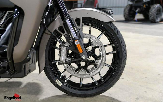 2025 Indian Motorcycle Roadmaster® PowerPlus Dark Horse® with 112 and PowerBand Audio Package