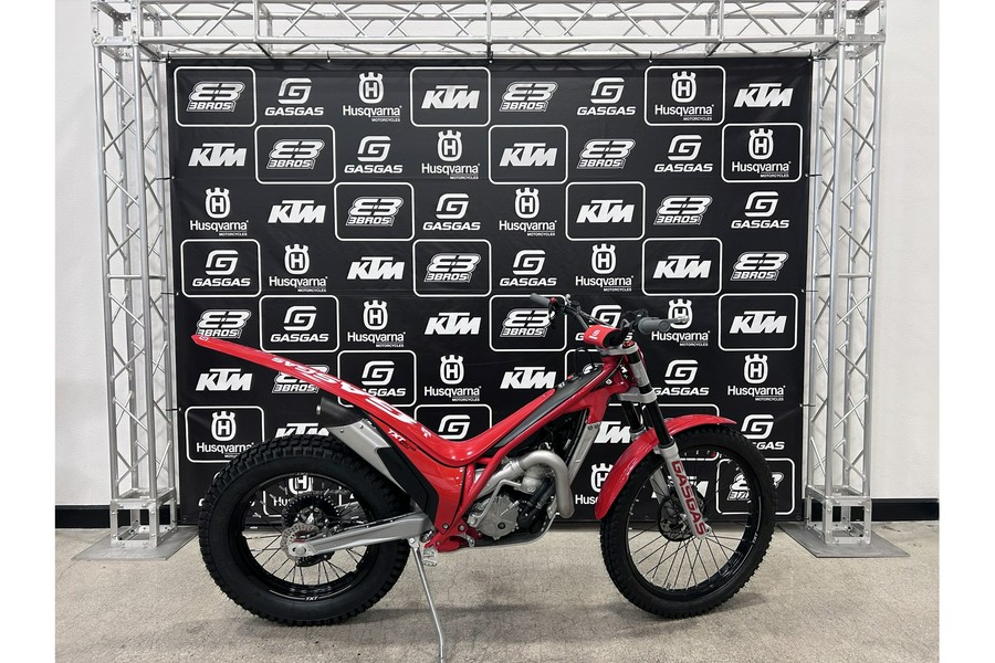 2025 GASGAS TXT Racing 300