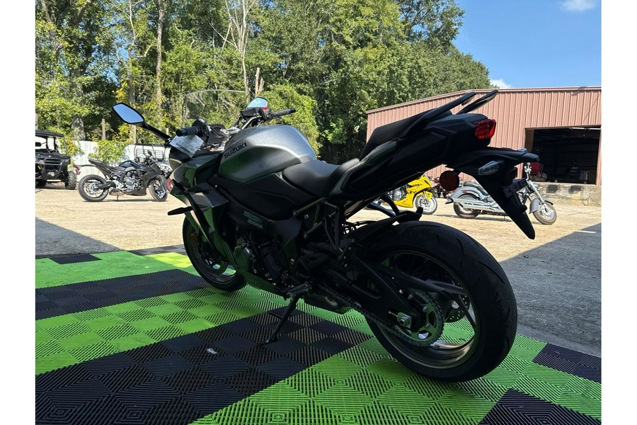 2025 Suzuki GSX-S1000GT+